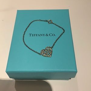 Tiffany Paloma Picasso olive leaf bracelet